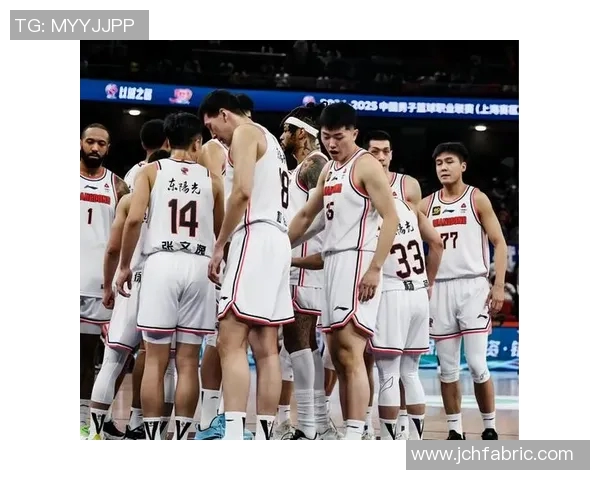 广东宏远主场取胜，领跑CBA榜首，华南力量再次崛起！